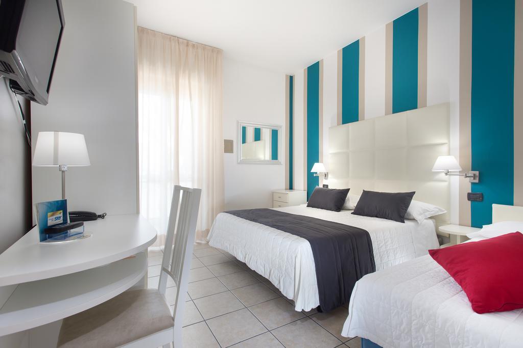 Hotel Flora Milano Marittima Chambre photo