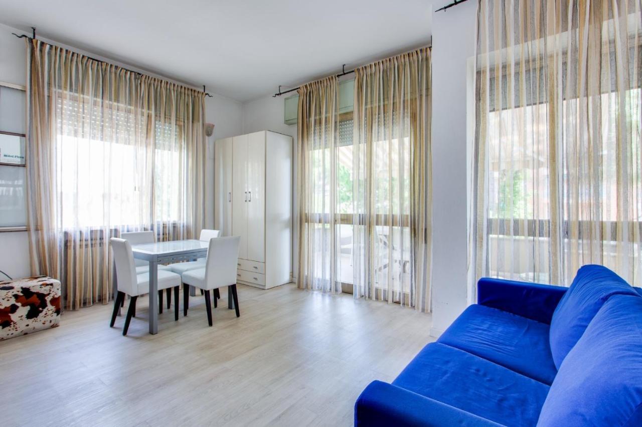 Hotel Flora Milano Marittima Extérieur photo